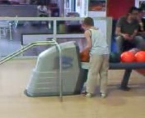 mon fils au bowling comme les grands la classe..........