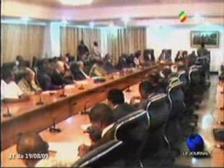 Roberto Gonzalez fait une communication aux cadres de l’ANAC