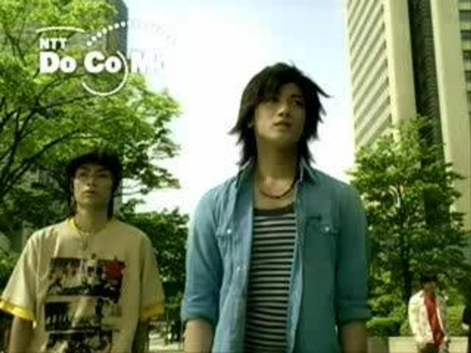 DoCoMo 9 series - Jin Akanishi