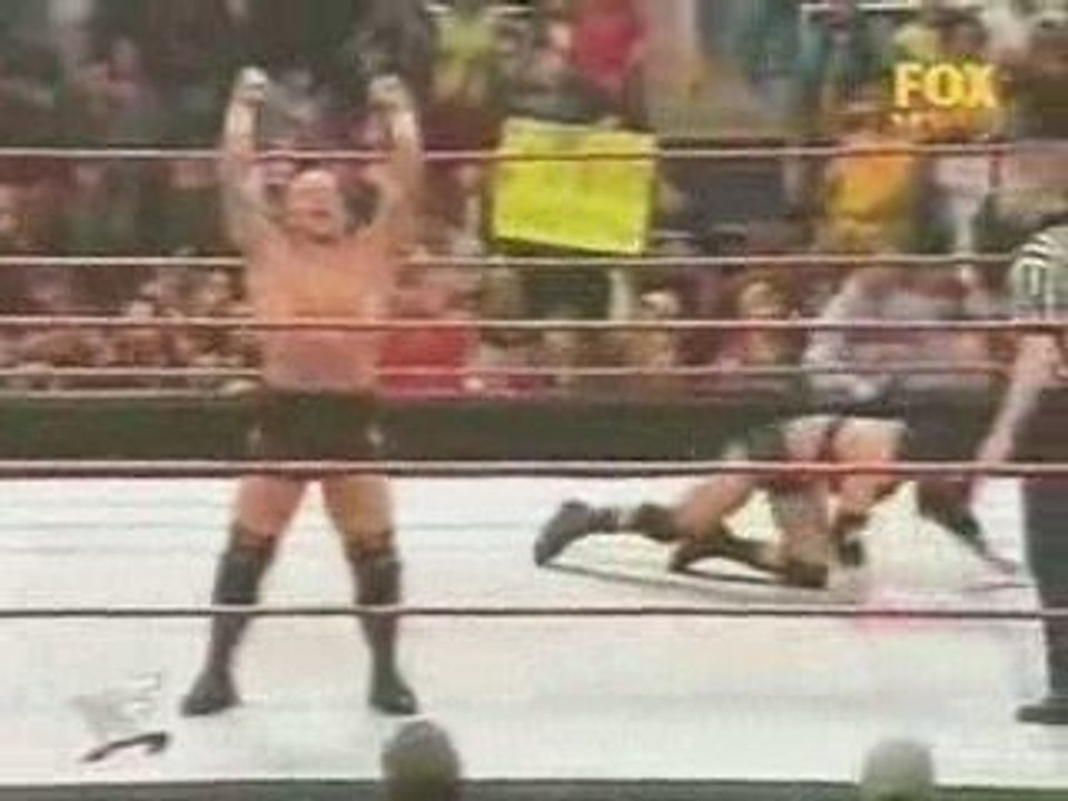 Chyna w/The Kat vs. Crash Holly w/Hardcore Holly: Dec. 27,99