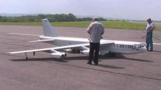 Impressionnant Avion B52 Modélisme