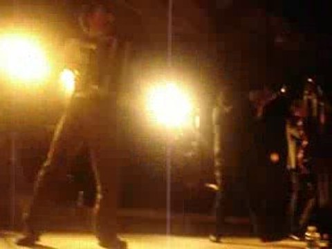 LES VOISINS - DEBOUT SUR LE ZINC