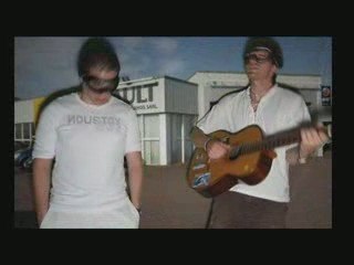 Renault le clash en musique (humour)