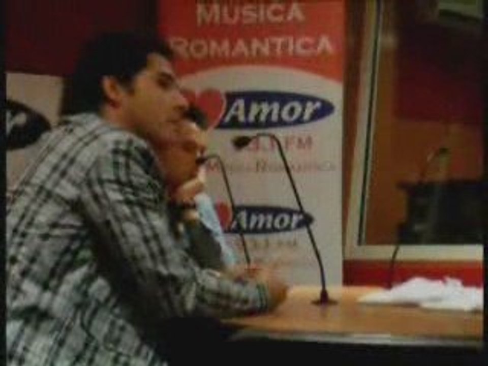 REIK platica en radio [[GDL 09]]