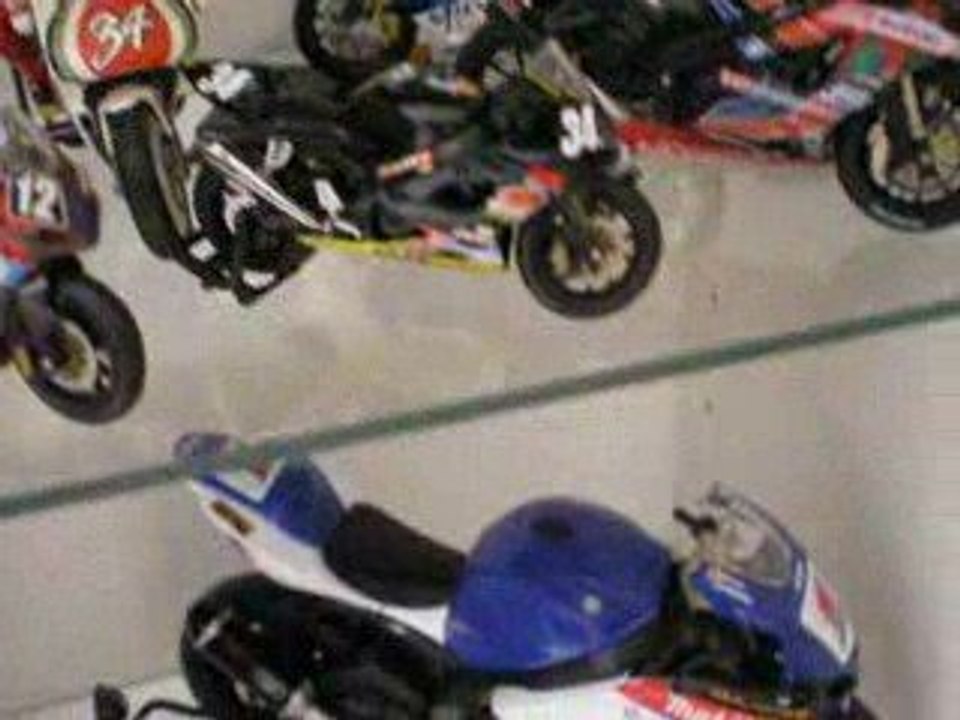 Suzuki Maquettes Toys Vidéo GSX-R Gex Gexxi Gixer