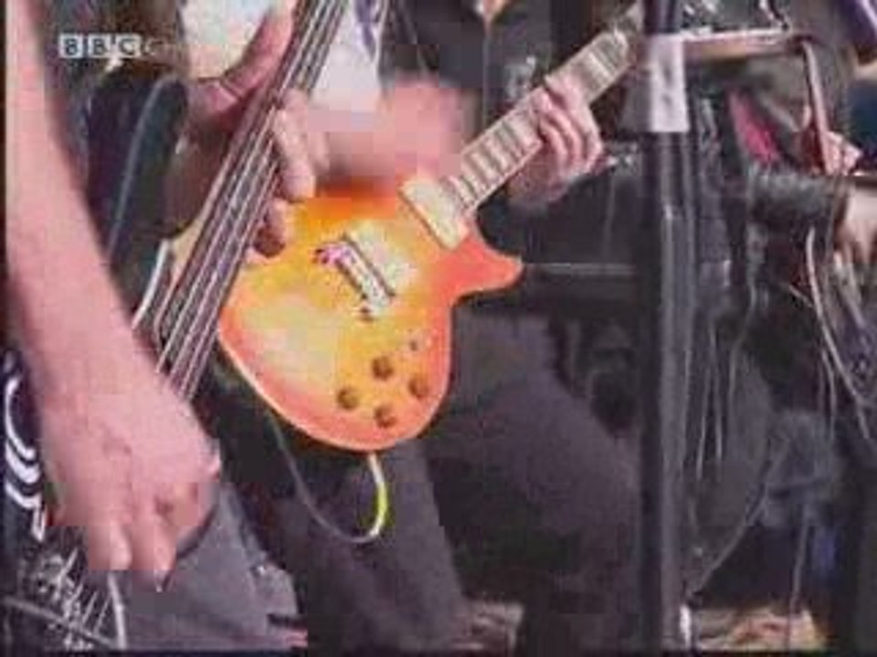 Queens Of The Stone Age - Feel Good It Of The Summer