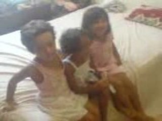 amina et serine et kaouther les 3 amies et voisines