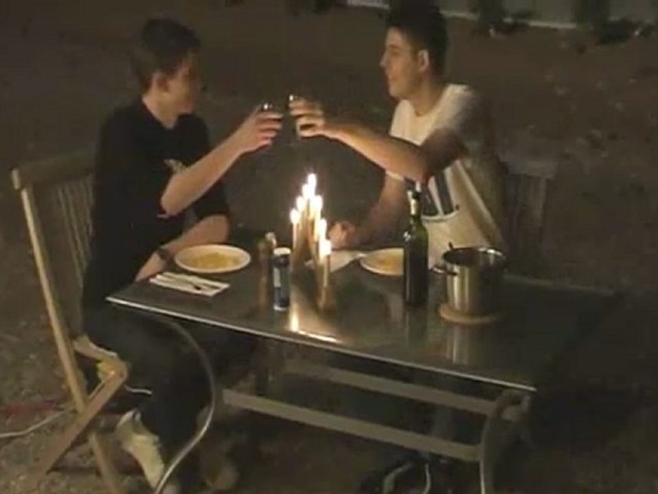 Bande annonce "Enfin Seuls (ou presque...)"