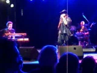 NINA VAN HORN - Soul shake (live)