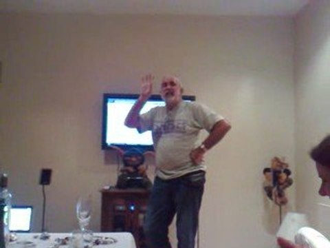 Lavaivai (cancion de cuna con expresion corporal minimalista