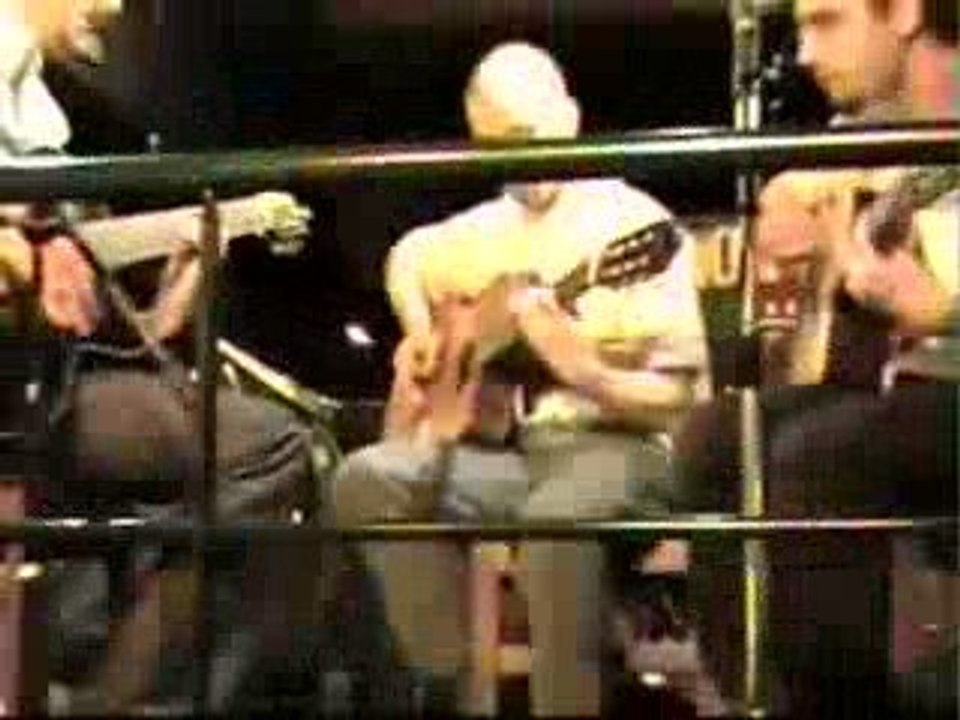 entre dos aguas by Jeen , Chris & Guigui