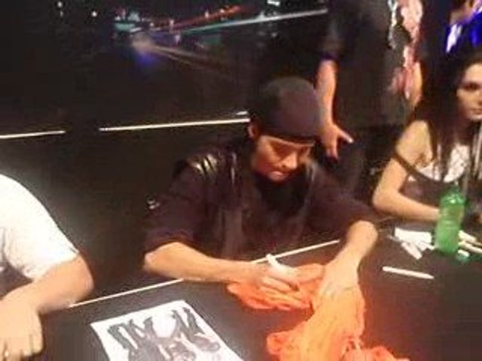 Séance de Dédicace Tokio Hotel 27.o8.o9