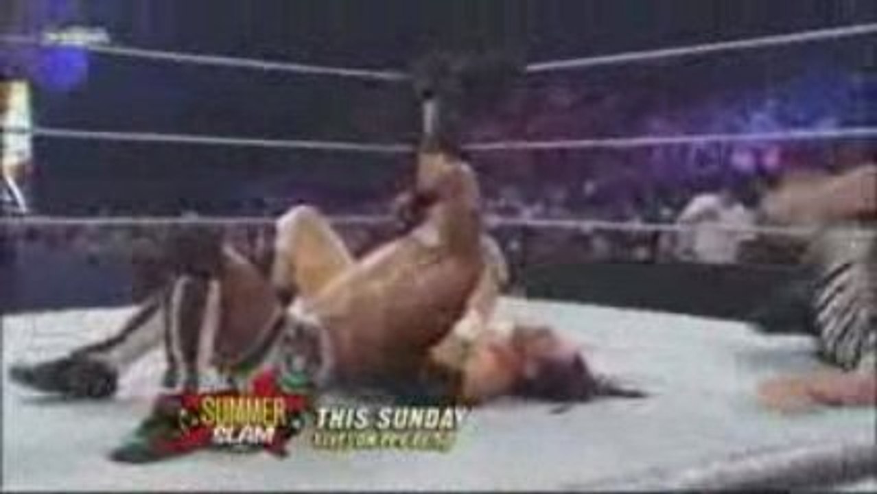 Shelton Benjamin vs Tyler Recks