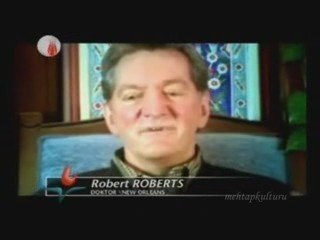 Ezan duydu Cami gördü Namazı farkettiler