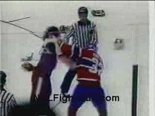 Bob Probert vs Mario Roberge Red Wings vs Canadiens