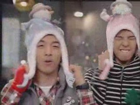 Big Bang - 081127 - Baskin Robbins Ice Cream Cake