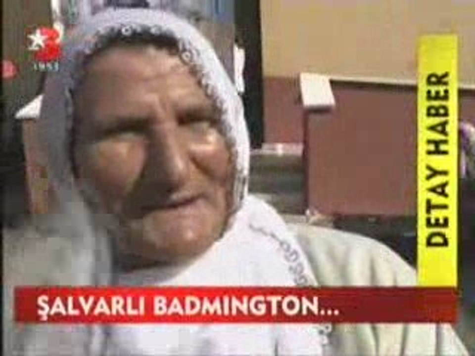 Erik Elma Şalvarlı Badminton - Star TV Kaymakam -Eyup Kartal