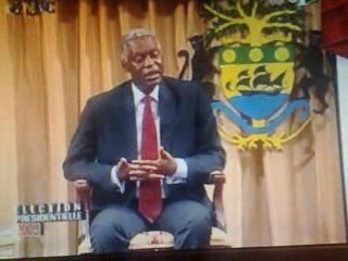 Pierre Mamboundou à l'émission le débat 2009 3/8