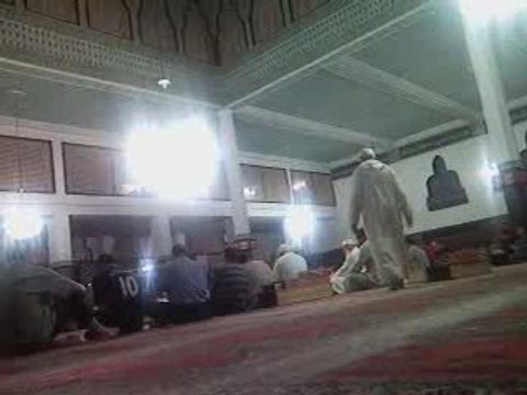 Lecture du Coran en groupe à la mosquee - Tanger - Maroc