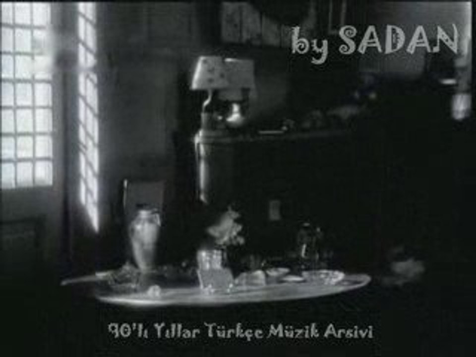 Nilüfer - Unut gitsin (www.radyodoksan.com)