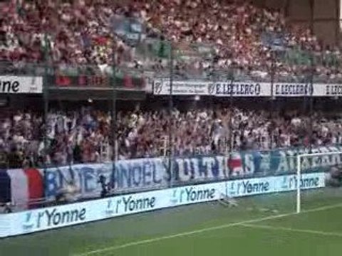 AJ Auxerre - Lyon : Supporter Auxerrois . 3e journée Ligue 1