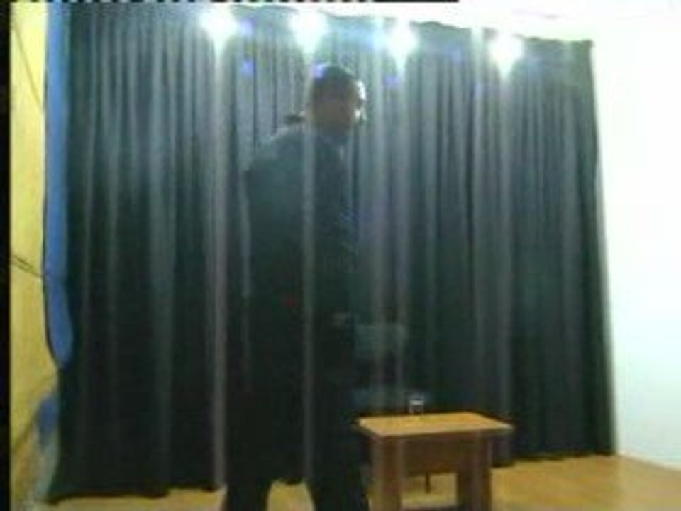 özgür  stand up8 http://standuptiyatroizle.tr.gg/