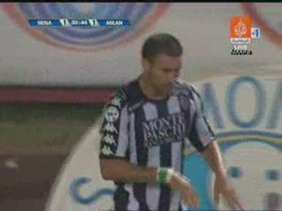 هدف غزال امام ميلان الايطالي