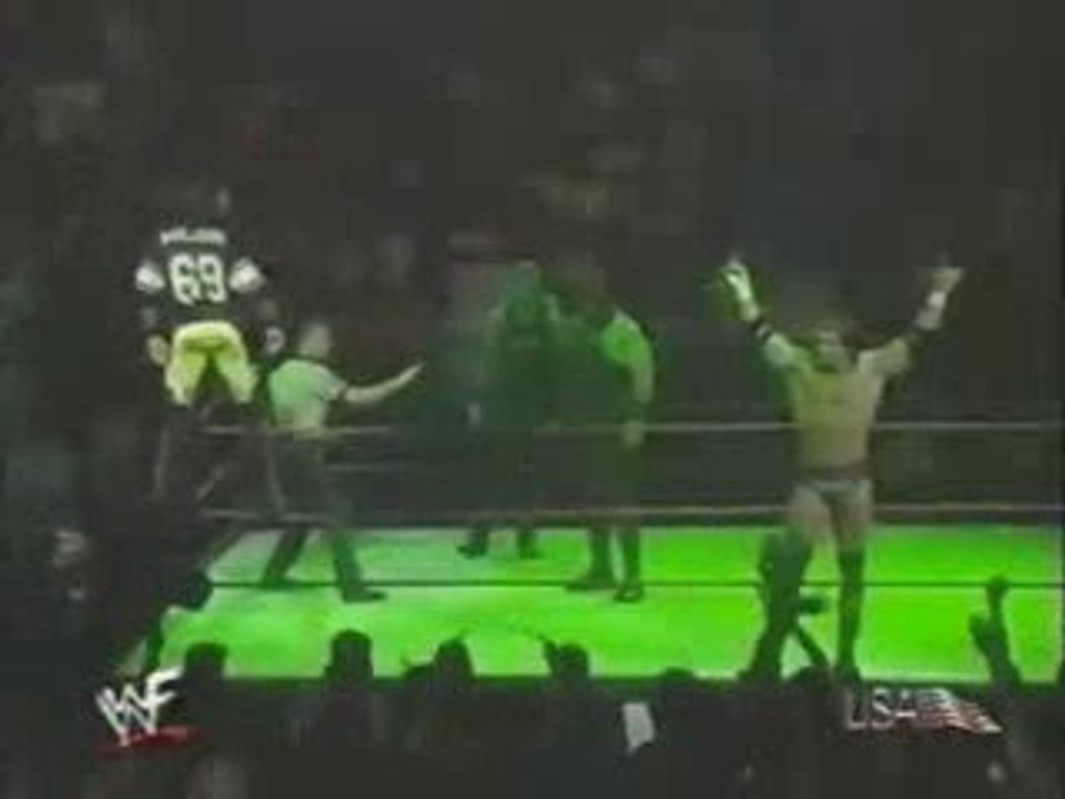 Kane & Test vs DX