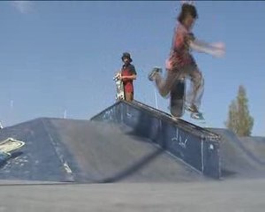 Hoblik - The Wall Teaser