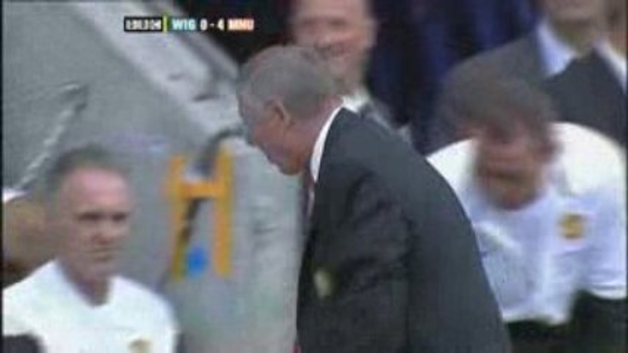 Owen 0-4 - Wigan v Man Utd