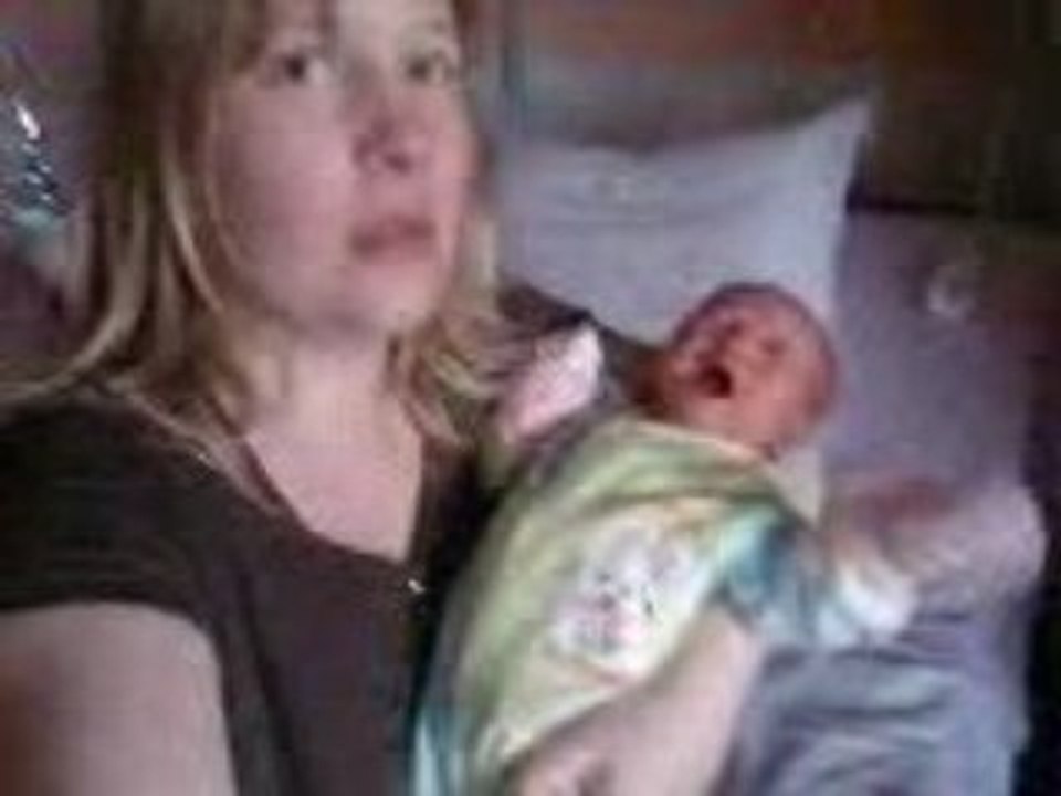 premiere crise d héloïse a la maternité