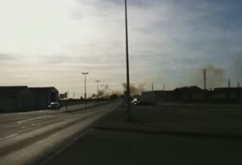 Incendie pres des dépots pétroliers