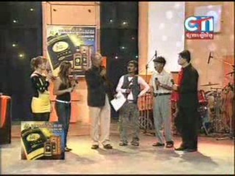 Khmer Comedy- Oy Seu Mae Phorng-1