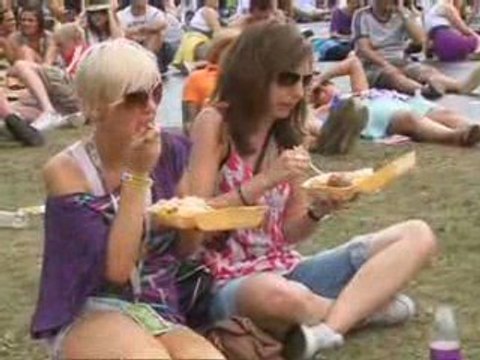 Lily Allen, Calvin Harris & N-Dubz rock V Festival