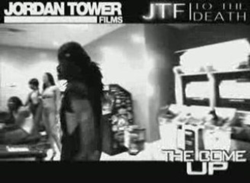 T-Pain Feat Young Cash, Tay Dizm & Travis McCoy - Every Girl