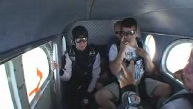 saut parachute nicolas 30 ans wafou