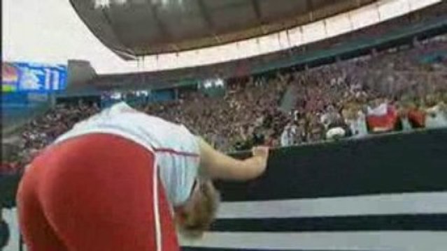 Athlé mondiaux Berlin lancer marteau record monde 77m96