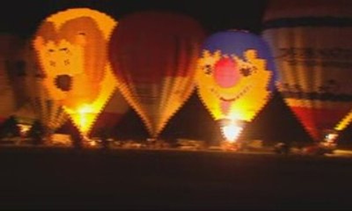 Gonflement de nuit - Lorraine Mondial air Ballons 2009
