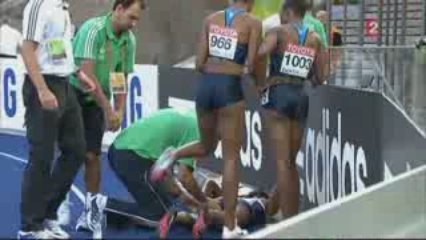Blessure de Muna Lee (USA) en série du 4x100m à Berlin