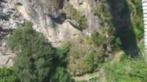 Saut à l'élastique, dans les Pyrénées