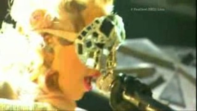 Lady GaGa - Paparazzi (Live @ V Festival)