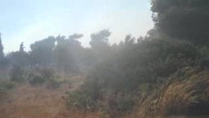 dipli ripsi apo kananter stin eisodo tis ntaou pentelis