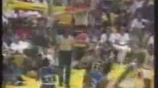 Michael Jordan Jump over a man and Dunk, basketball, nba