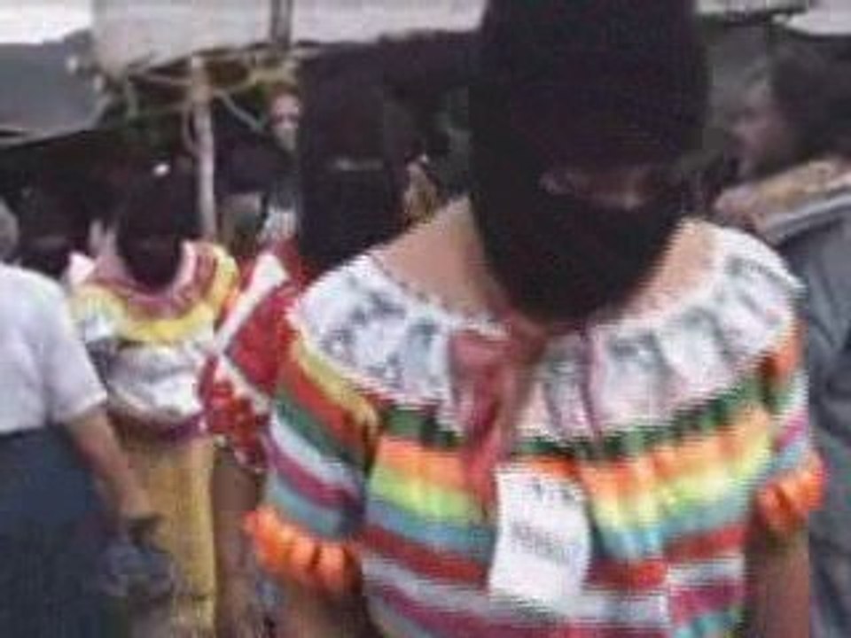 Mujeres zapatistas
