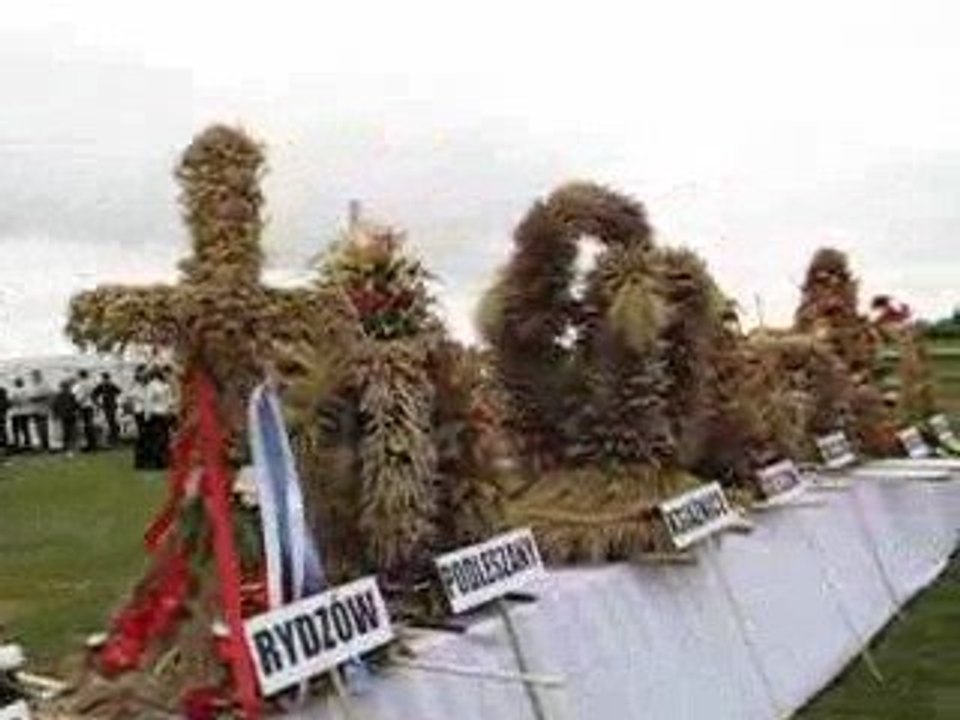 20090823 dożynki 2009 stadion cz.4 wience dożynkowe