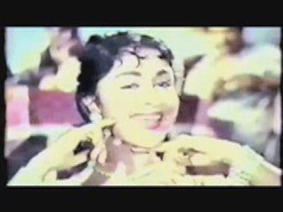 O P Nayyar 's "Dekhthi Hoo Jidhar.."  HONG KONG