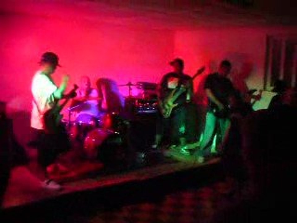 Crossed The Line @ Au Bon Vieux Temps, Marquain [23.08.09]