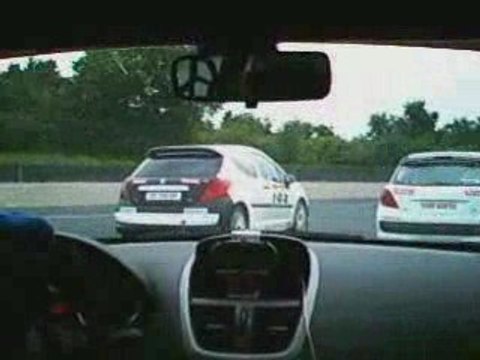 Rencontres Peugeot Sport 2009 - Depart Val de Vienne - tour1