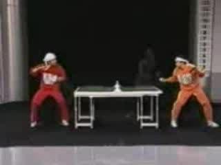 l'effet "Matrix pingpong"