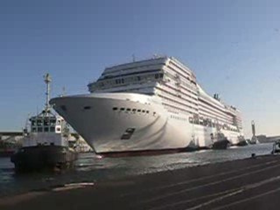 MSC POESIA décembre 2007 Saint Nazaire